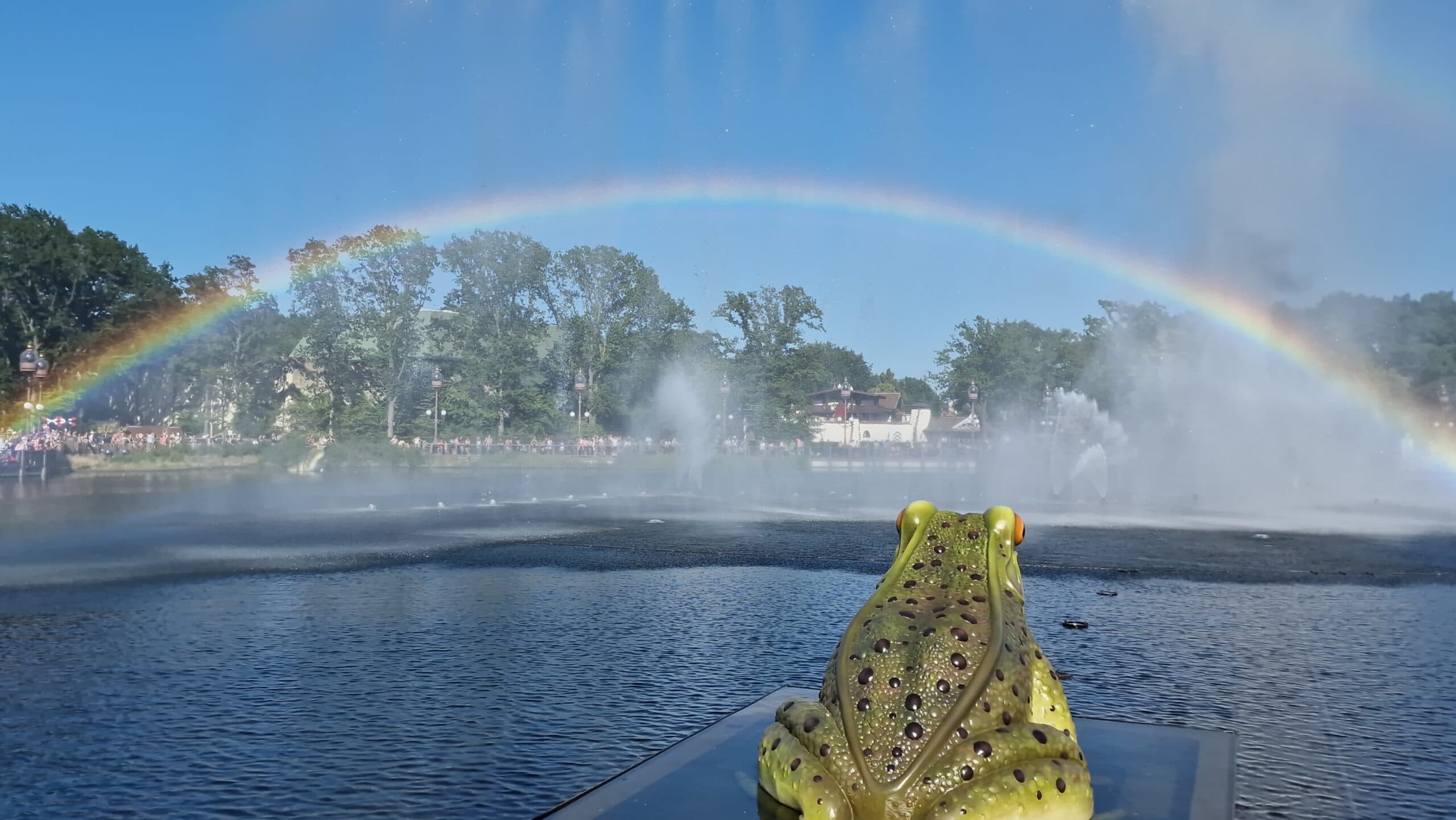 Arcobaleno sopra il lago